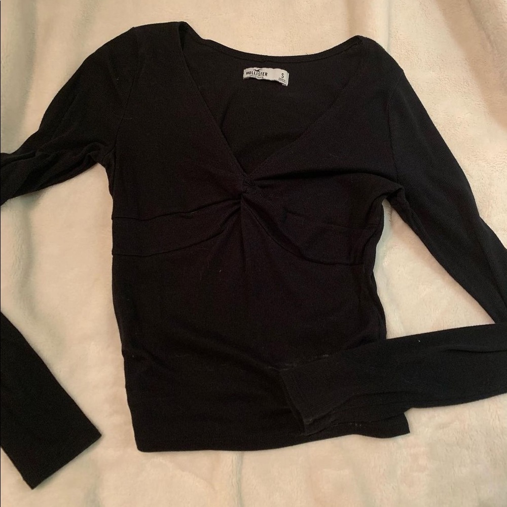 hollister black long sleeve top